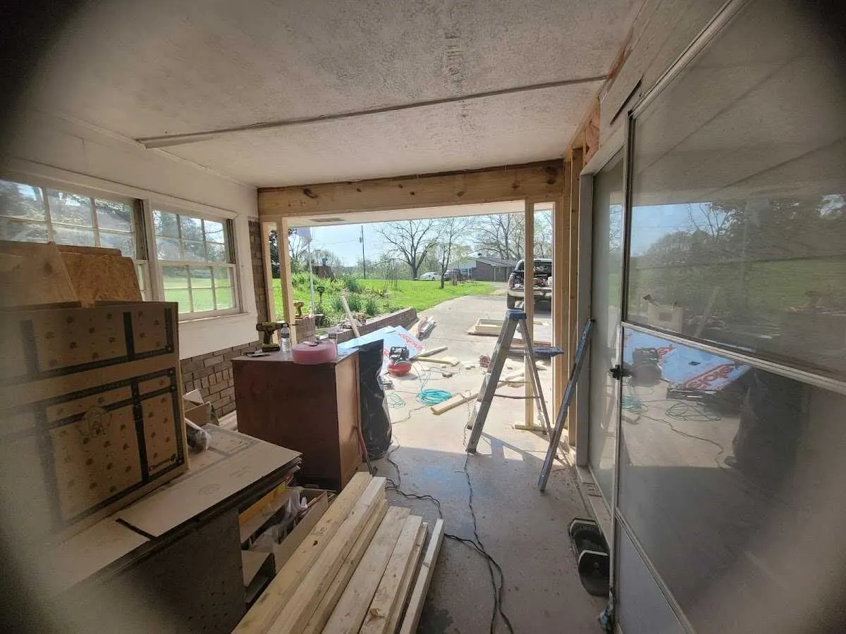 Air movers and dehumidifier for Water Mitigation Services in Northchase